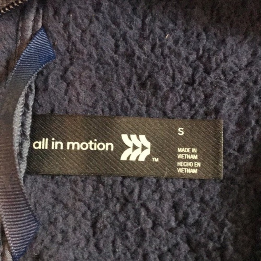 Nwt Men’s Soft-Shell Sherpa Zipper Jacket In Blue… - image 4